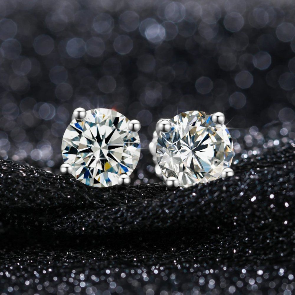 Certified 4.0ctw VVS Moissanite Diamond Solid 925 Sterling Silver Stud Earrings - Picture 4 of 8